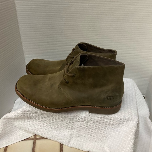UGG Khaki Suede Chukka Boots main image 5